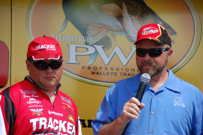 A4C88BC5-3381-46D8-9122-CB053594E951