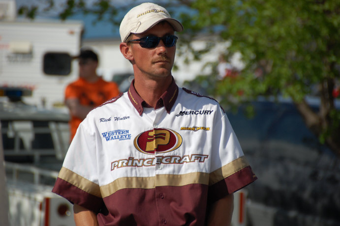 A4EC97F8-FD7A-4611-996E-E9620B4755E7