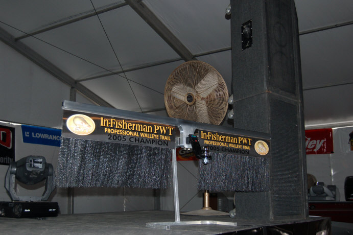 A4F601DE-4AB9-45E0-9E45-D142B8D5B391