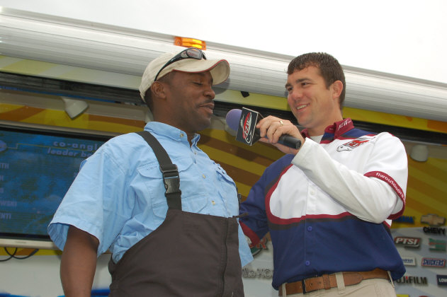 A51C4D87-BFB3-48DA-B5B6-C20FA466E154