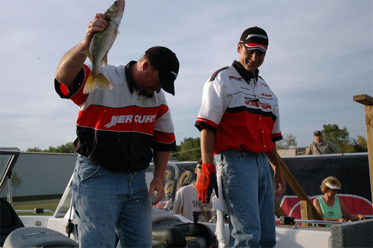 A53ED7B2-CEF4-44EB-B4E7-3280F721914D