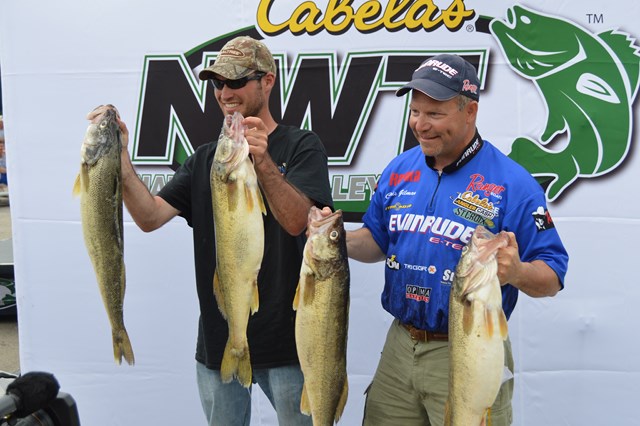 A53F2384-A23A-47B2-83C8-2504CF3BA333