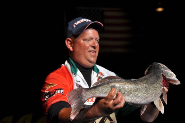 A5418D11-0C99-4A25-98A5-B5B264ABCBA1