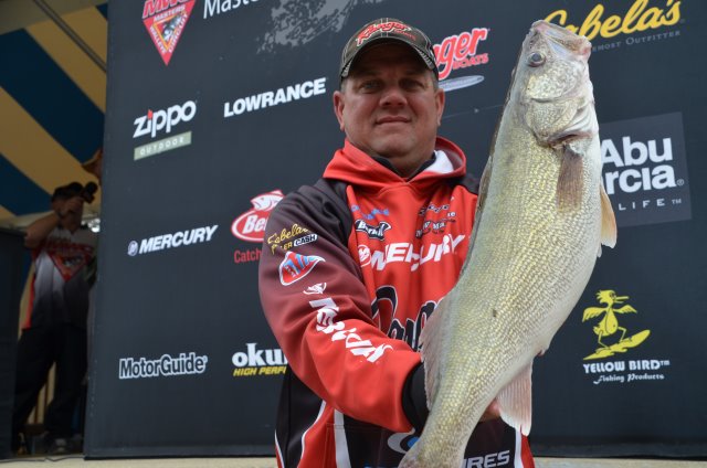 A54AE736-E1AC-405E-9387-F32300A0F14B