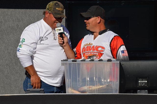 A55AE081-3203-475B-AA68-75FC84A33AED