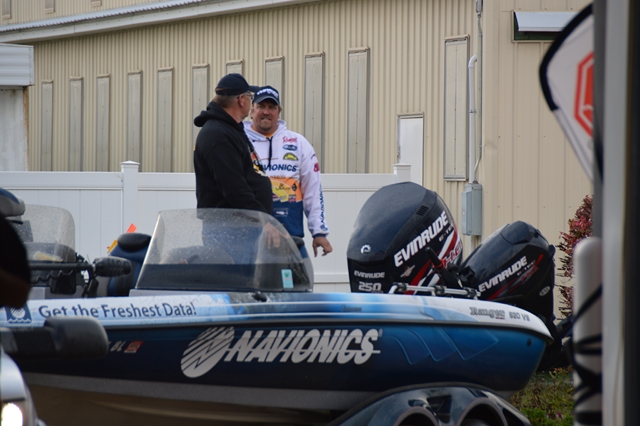 A567F253-0FA8-44BE-94CC-9D8BA7C4F5FA