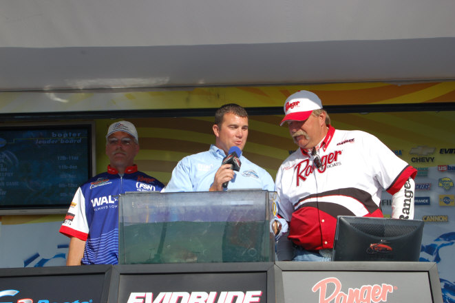 A58EB055-B8D0-4D17-B5EB-5E28A3116320