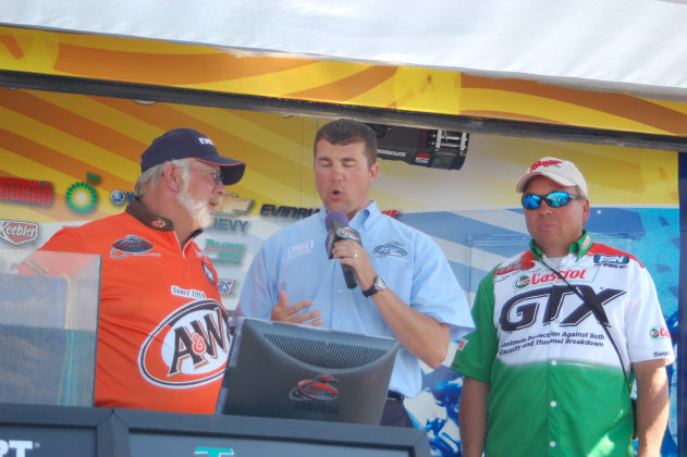 A595FC98-57C9-4E5B-ACD7-DA311E50319E