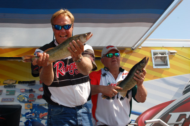 A5A5042C-7B4F-48A6-8836-C65812BF737E