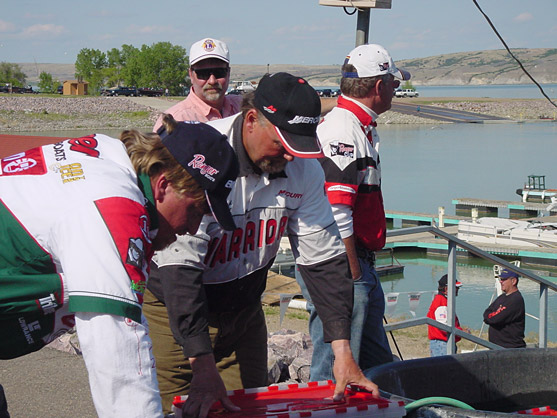 A5BBFCE5-0E41-4DE7-B93A-CF6C0270DDCF