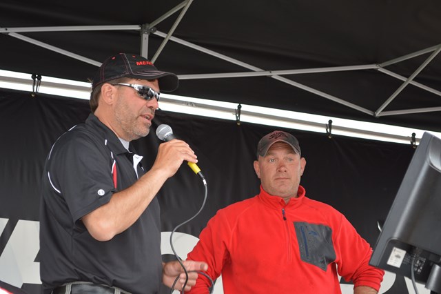 A5D341DD-4247-48BD-B14E-7539D0DF98DF