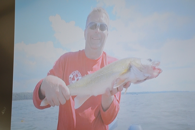 A5F7F25E-7F32-45B5-9DCF-63BDAE40E275