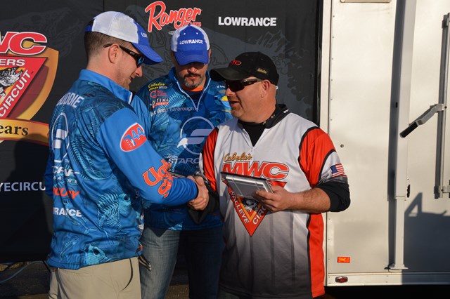 A612DE68-B729-4AF2-8992-FC17C498E90E