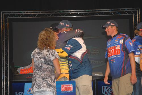 A61C81D5-A485-414E-BADB-0FB00F6BE613