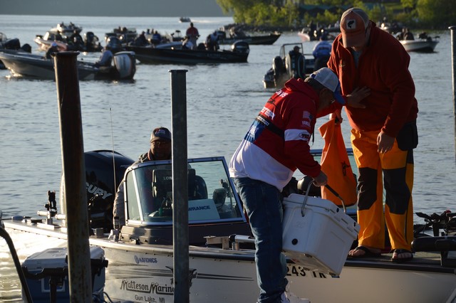 A630D645-9180-43F9-84C3-8FEF8AD8B787