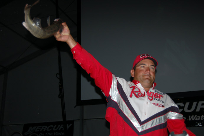 A66EC667-6B4F-4204-88E5-1C70379B08AD