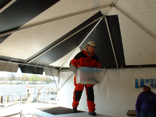 A6983D27-02D4-47B4-BD62-BDF5E41B8BC2