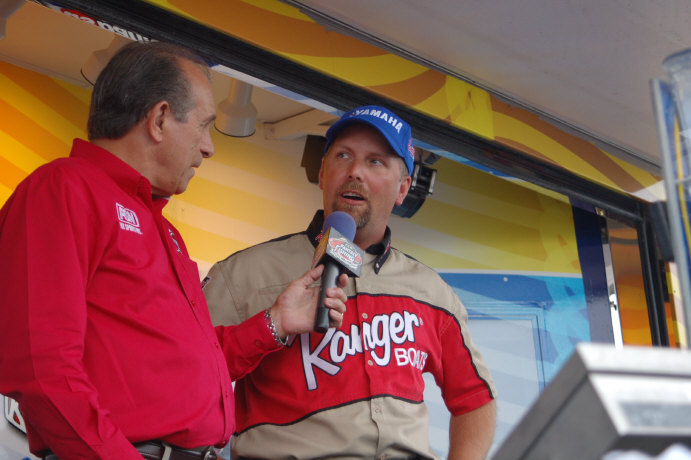 A69BCC8A-0781-4618-AACC-C5865B218618