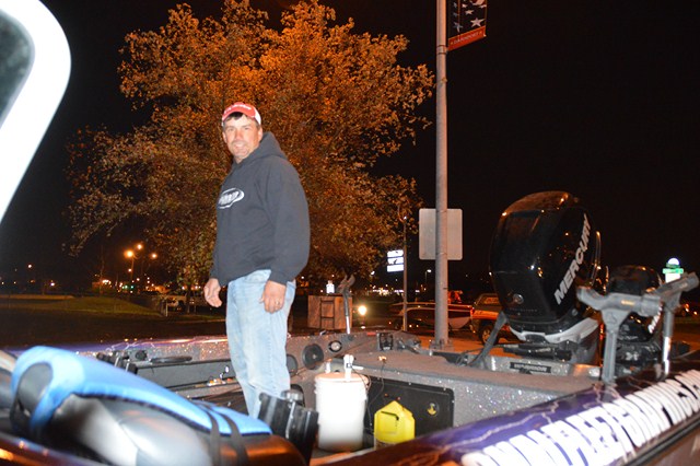 A6B81956-28A3-42CE-B23B-0E9945F22445