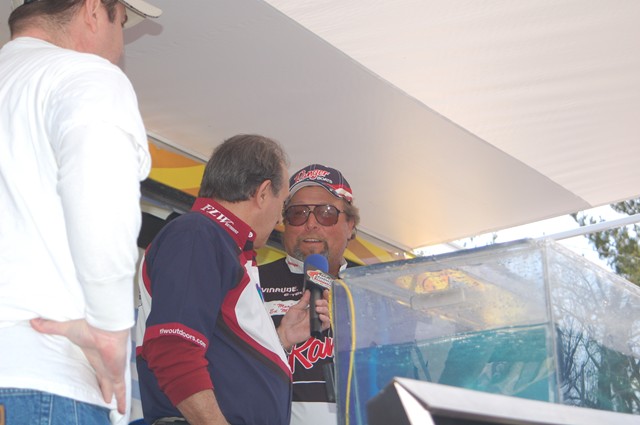 A6BA5B14-12CD-403A-94F7-2D7DF463848F