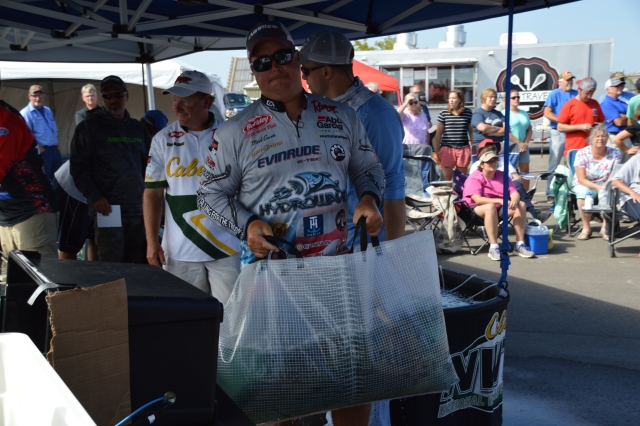 A6C21706-AE5E-4FC7-A18B-49E5E7612E74