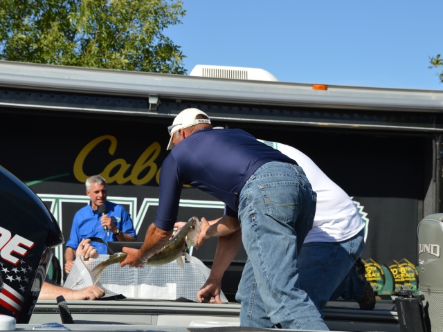 A6DF3B14-26F7-480C-ABA0-0FCF3F8353ED