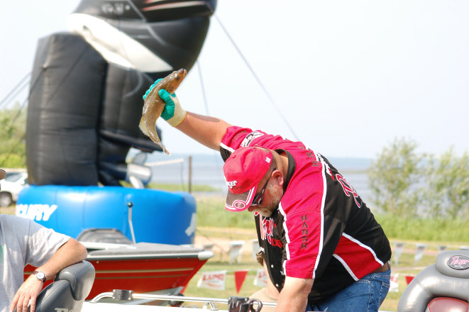 A6EB3A62-D297-4316-B6CF-7C81A512A2D5