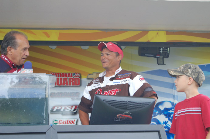 A6EDFEC8-0AB9-41A1-ABA0-1EC15A158117