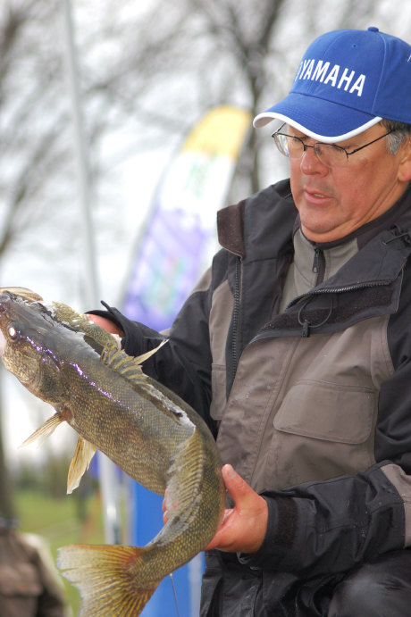 A6F487E9-AF82-45F5-82B8-2BCC2C4DB788