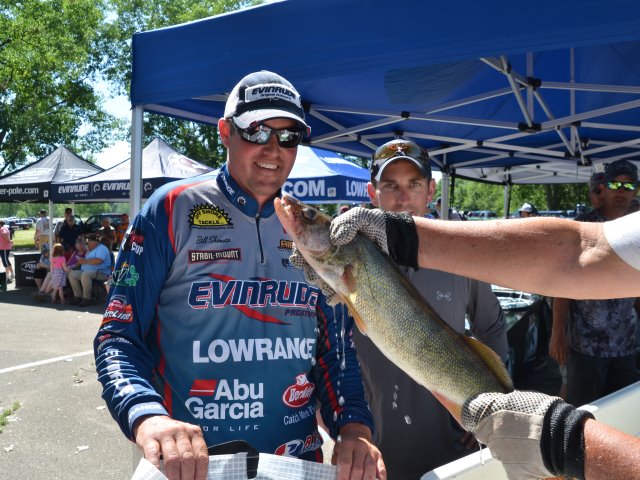 A6FFB851-665F-4B89-AD84-C45B9C7AAC7B