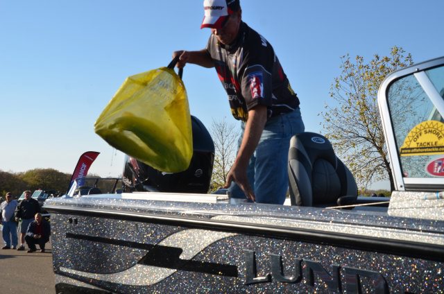 A702DDAC-8063-451F-9BC7-6AC63539674E