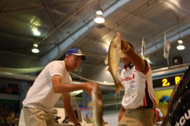 A7387D5C-00B7-43B0-A409-E005CB3F3833