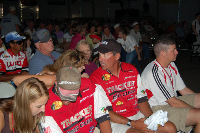 A747D24D-9BA9-44CB-B6F3-5E13CCD1B870