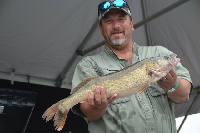 A74B8DC6-1421-40E0-8DA7-2853B037127C