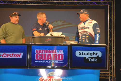 A781D632-7B7D-41A2-840A-25164D32628E