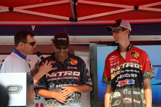 A7A91447-3B81-4FF1-9141-BC4E2E5E49BD