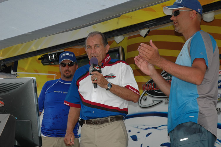 A7B591F5-AC4C-45D1-B6EA-E3BD24ABF954