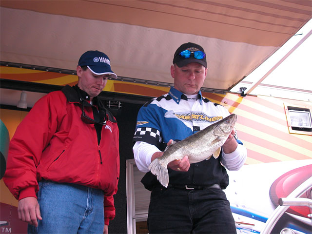 A80FC00D-3FB2-4D7C-8F52-1FBAEB6A0D7C