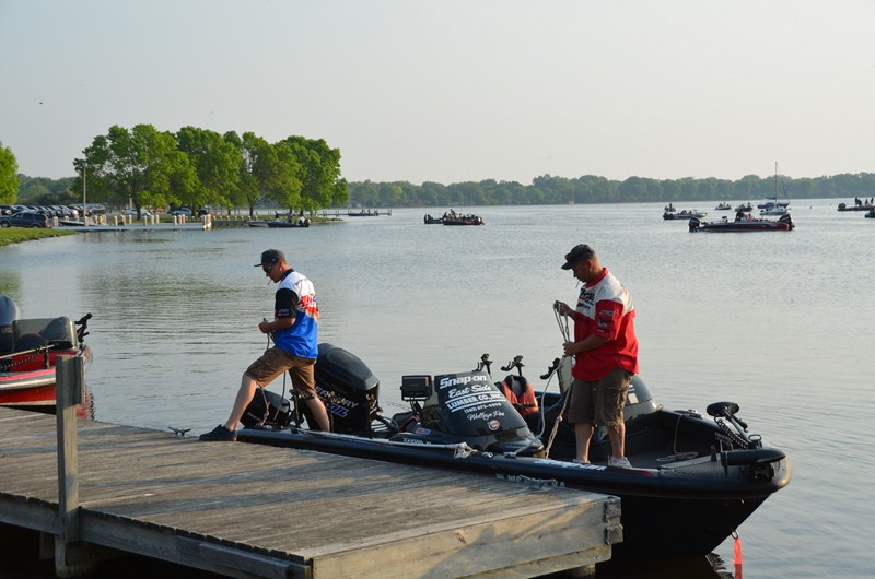 A81CE643-4660-4A3E-9707-A1E8C9888BC0