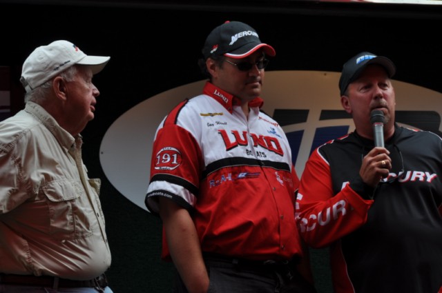 A81DB630-4C5D-408C-9155-6469ACACD20D