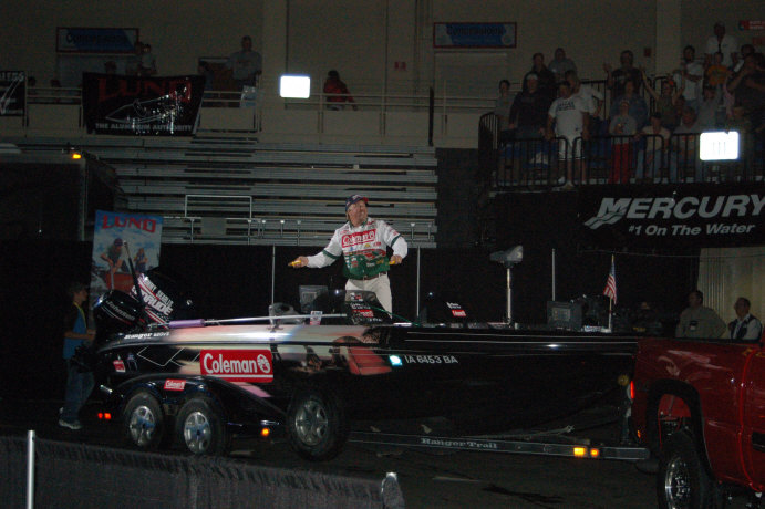 A84DE7E5-E00D-4F0B-997C-514B20585C77