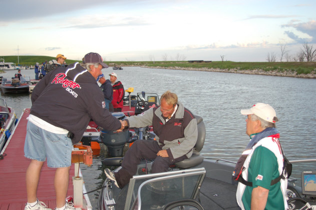 A87C47FE-0D1A-4B36-B123-551F0BA383DB