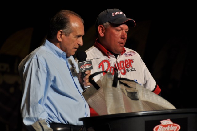 A8A9493A-0085-455C-8B1A-BC271DF728E2