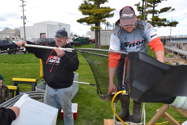 A8ABB049-396B-40FC-B6E1-F20A19000A3B