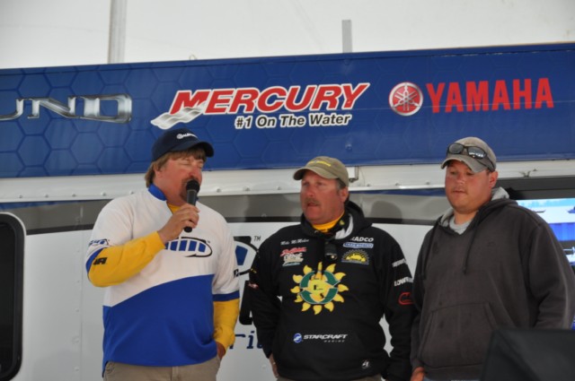 A8B463E8-59D1-4083-8D95-E5AD8C7EDF3A