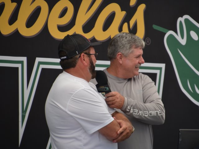 A8DCAEAC-E002-40C2-973D-3331D0645F9D