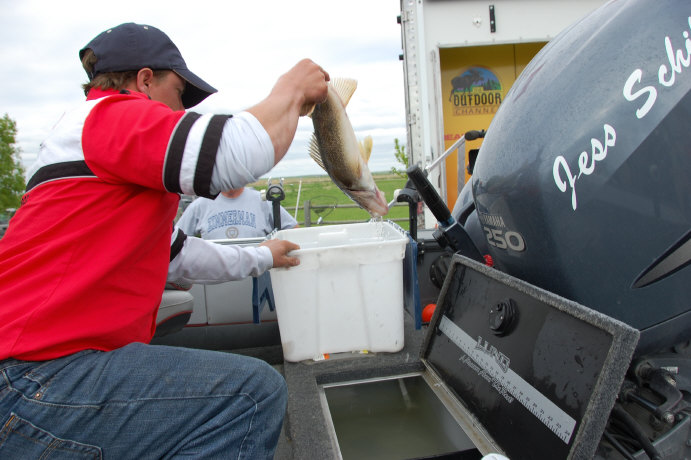 A8FD8ADB-F9E6-4E6F-83BC-8A4D68D91A7C