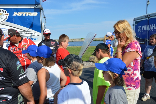 A90BA5BD-F16E-4342-BFC3-A81562EAC64F