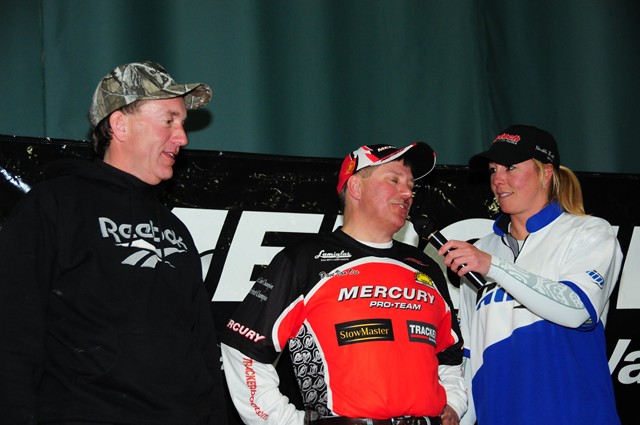 A91CF9EA-510A-4E4B-876D-3385B6FF11B4