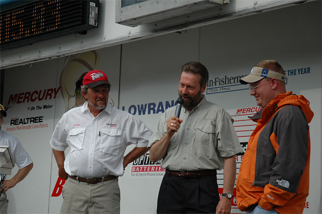 A96F0453-605D-422D-87E7-8333F473DC31